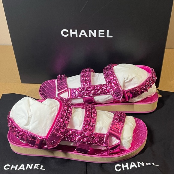Authentic Chanel G33800 Sandals size 36 - Picture 4 of 10